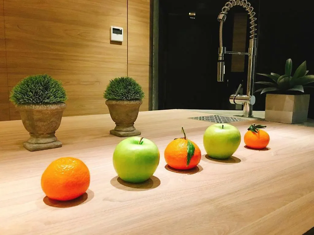 Home Laurana Suite Palermo Apartment